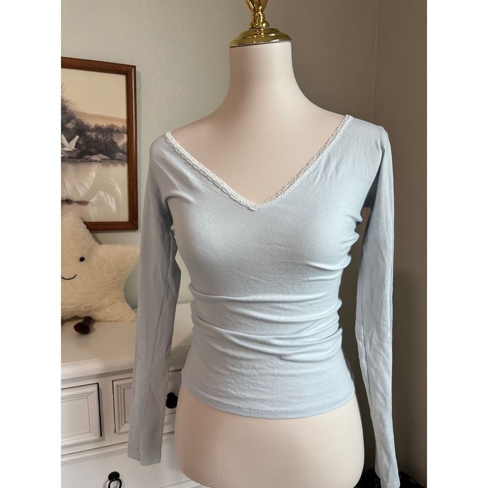 Brandy Melville Lace Trim V-Neck Long Sleeve Top Light Blue Coquette Ribbed Tee